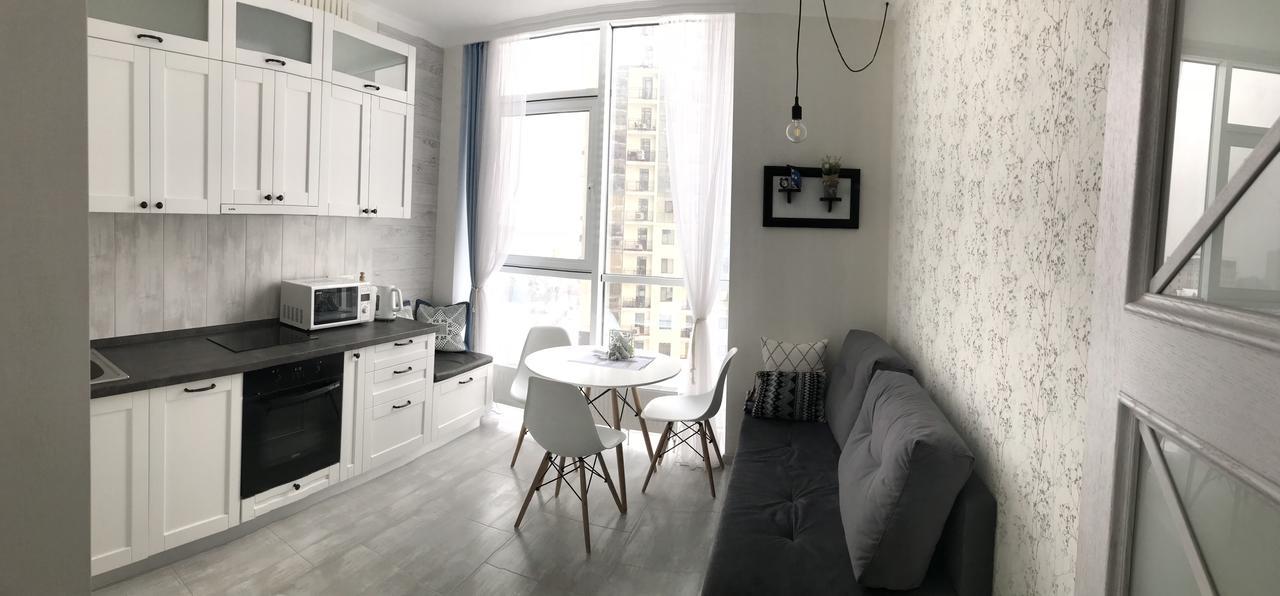 Bright Apartment In Arkadia Oděsa Exteriér fotografie